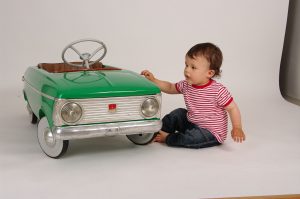 Enfant-et-voiture